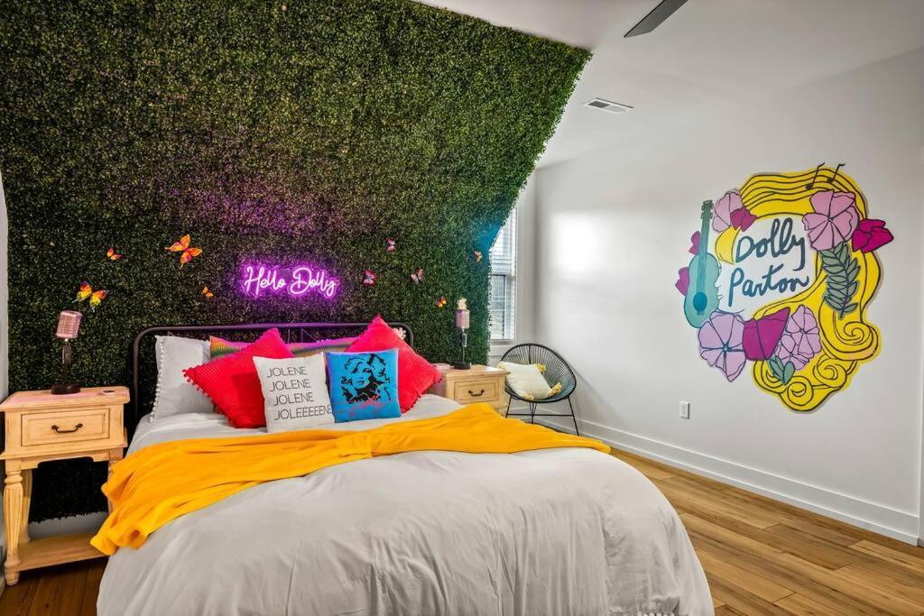 *Dog Friendly*Modern Home-Minutes To Dollywood, Gatlinburg, Smoky Mountains & Pigeon Forge! Екстер'єр фото
