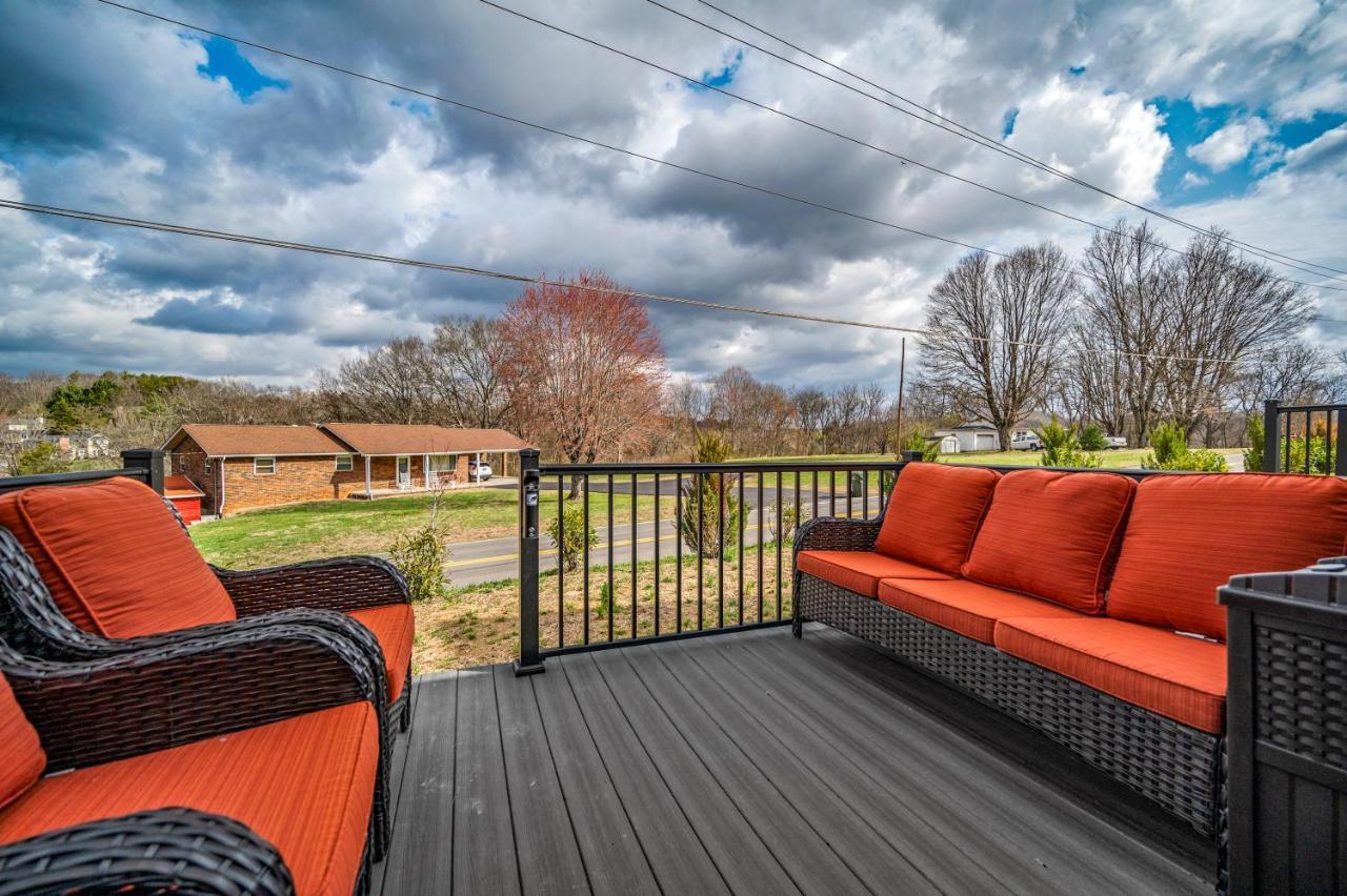 *Dog Friendly*Modern Home-Minutes To Dollywood, Gatlinburg, Smoky Mountains & Pigeon Forge! Екстер'єр фото